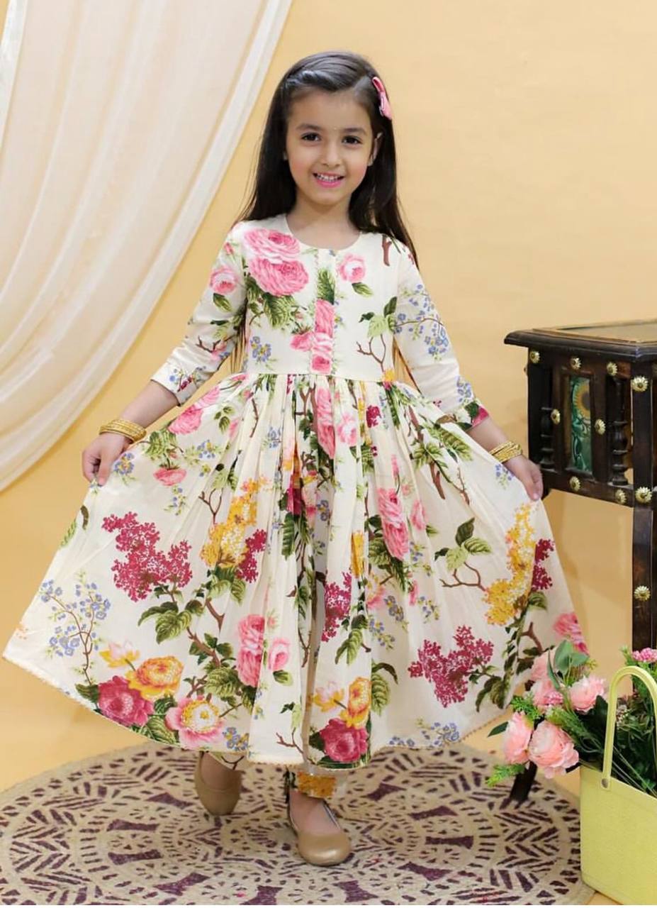 Presenting New Designer Heavy Fox Georgette Gown With Digital Print work Ready To Wear Collection OC-180