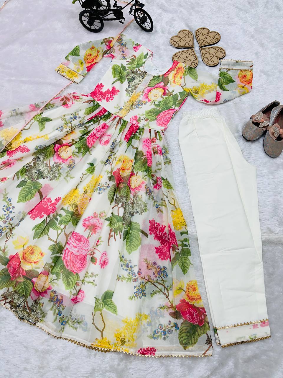 Presenting New Designer Heavy Fox Georgette Gown With Digital Print work Ready To Wear Collection OC-180
