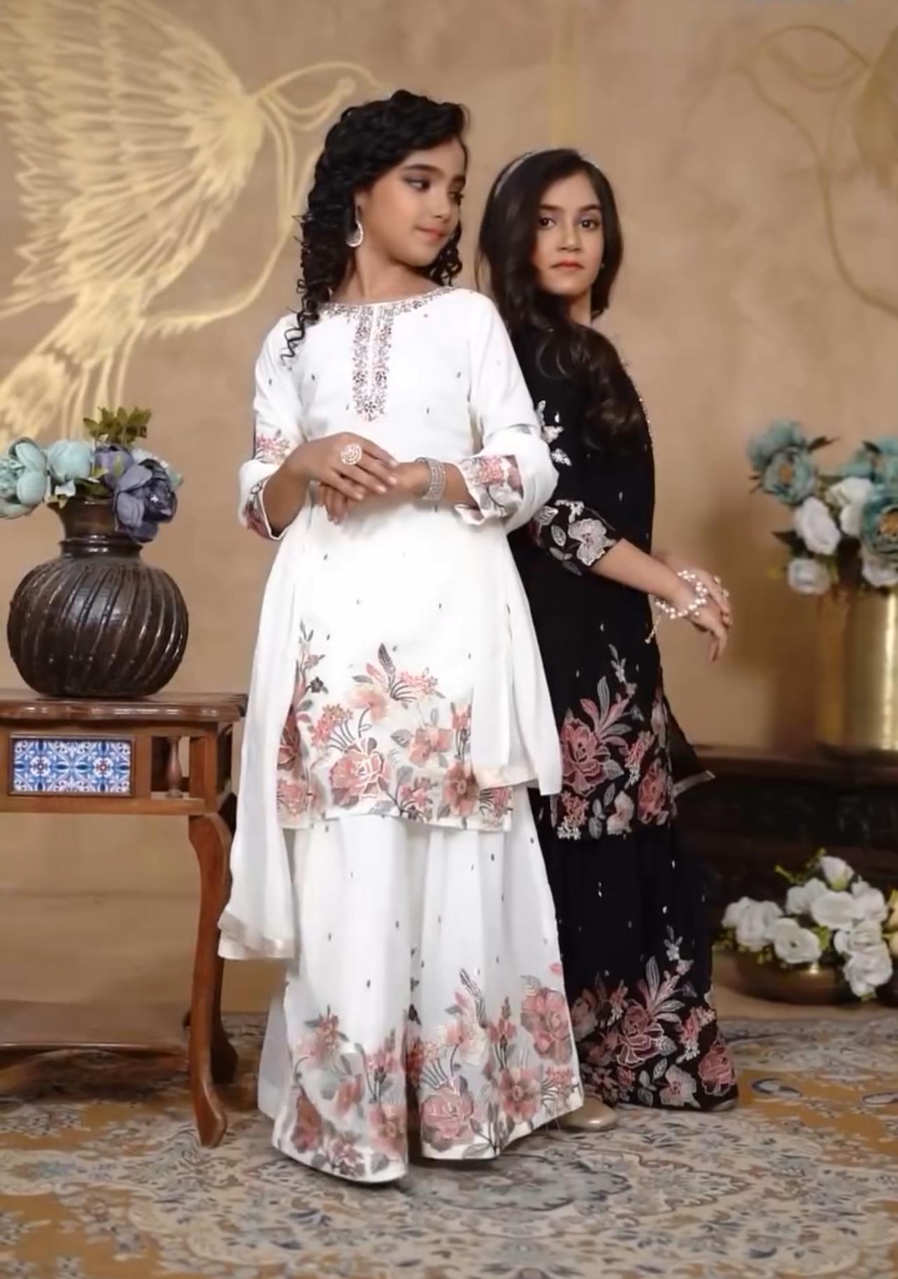 TRENDING TOP WITH SHARARA AND DUPATTA SET READY TO WEAR COLLECTION OC-212