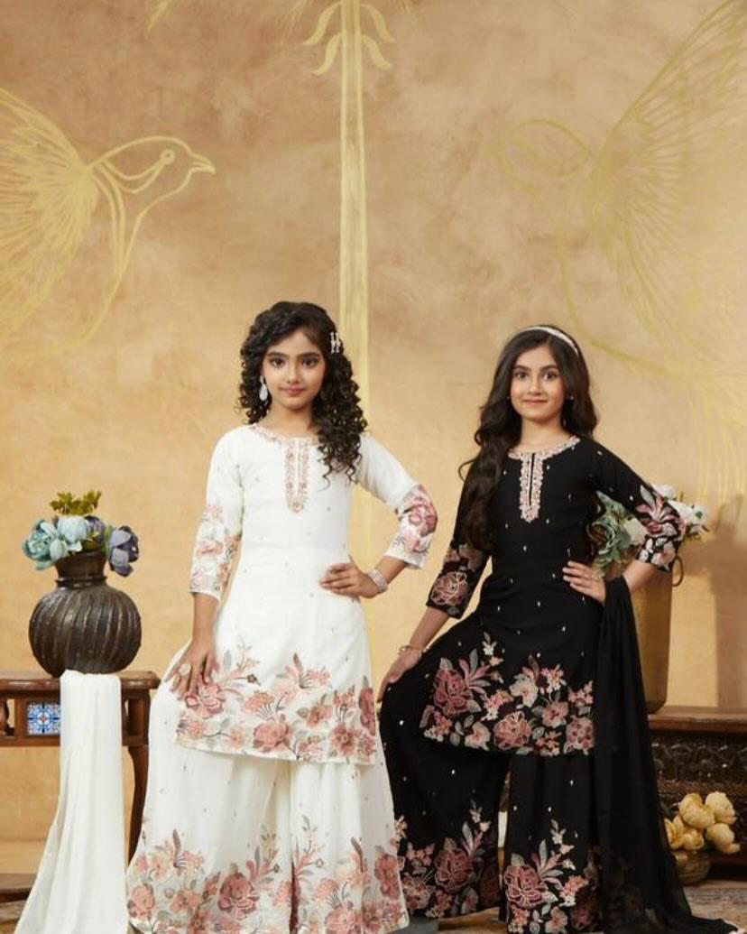 TRENDING TOP WITH SHARARA AND DUPATTA SET READY TO WEAR COLLECTION OC-212